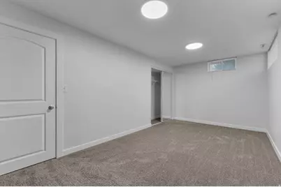 537 E 300 N, Kaysville, UT 84037 - Photo 11