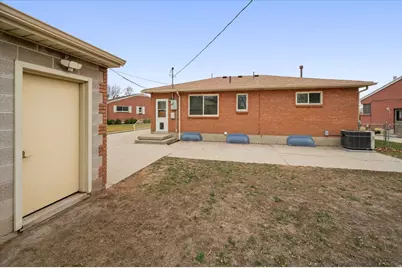 221 W Olympus Cir, Midvale, UT 84047 - Photo 35