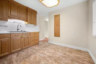221 W Olympus Circle, Midvale, UT 84047 - Photo 9