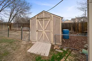 221 W Olympus Circle, Midvale, UT 84047 - Photo 33