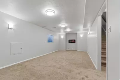 888 E Dupler Rd, Sandy, UT 84094 - Photo 13