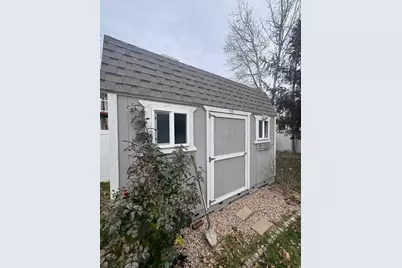 888 E Dupler Rd, Sandy, UT 84094 - Photo 15