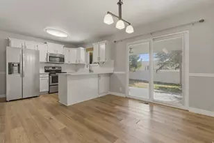 888 E Dupler Rd, Sandy, UT 84094 - Photo 3