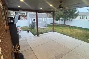 888 E Dupler Rd, Sandy, UT 84094 - Photo 17