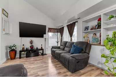 588 W Wolfe Grove Cir, Midvale, UT 84047 - Photo 5