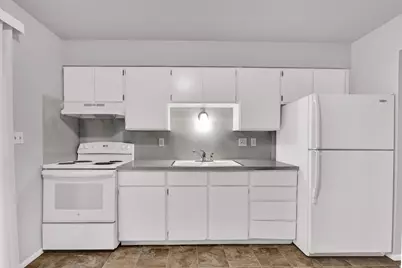 64 W 1425 N, Sunset, UT 84015 - Photo 9