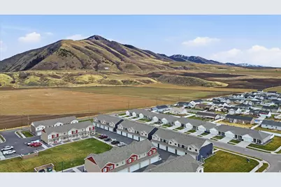 1564 E 460 S, Hyrum, UT 84319 - Photo 29