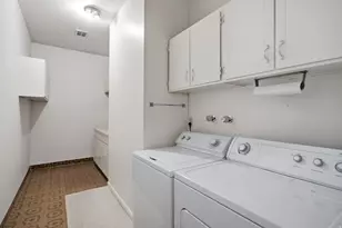 5164 S 1870 E, Holladay, UT 84117 - Photo 19