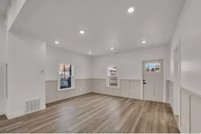 285 N 500 W, Price, UT 84501 - Photo 3