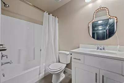 7228 W Noyack Rd W, Magna, UT 84044 - Photo 15