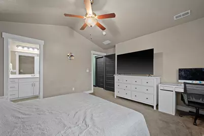 7228 W Noyack Rd W, Magna, UT 84044 - Photo 11