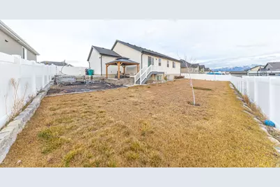 7087 W Boston Park Ln, West Jordan, UT 84081 - Photo 25