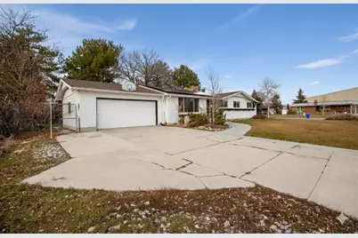 785 N 200 E, Tremonton, UT 84337 - Photo 21