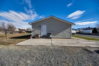 528 W 300 N, Milford, UT 84751 - Photo 7