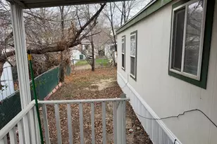 853 W Mount Nebo Dr S, Taylorsville, UT 84123 - Photo 17