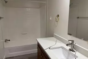 853 W Mount Nebo Dr S, Taylorsville, UT 84123 - Photo 5