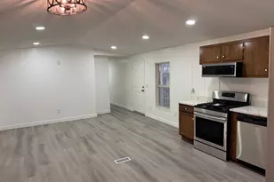 853 W Mount Nebo Dr S, Taylorsville, UT 84123 - Photo 9