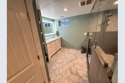 8218 S Coolidge St, Midvale, UT 84047 - Photo 23