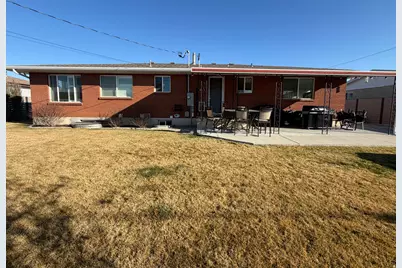 8218 S Coolidge St, Midvale, UT 84047 - Photo 35