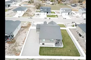 278 N Hatchet Ranch Dr, Grantsville, UT 84029 - Photo 37