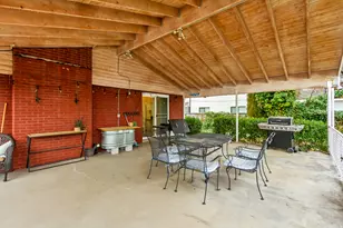 4281 S Lynne Ln, Holladay, UT 84124 - Photo 17