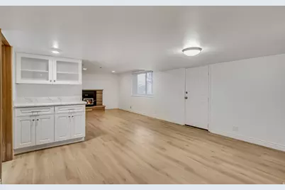 4281 S Lynne Ln, Holladay, UT 84124 - Photo 41