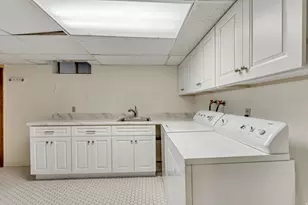 4281 S Lynne Ln, Holladay, UT 84124 - Photo 45