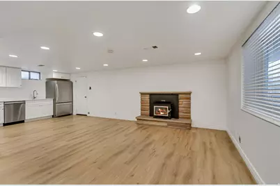 4281 S Lynne Ln, Holladay, UT 84124 - Photo 35