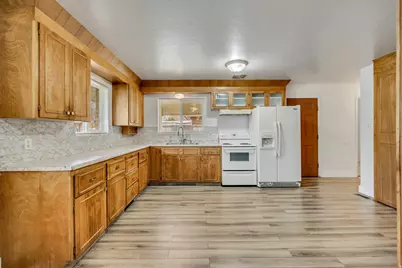 129 N 200 E, Payson, UT 84651 - Photo 5