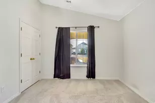 828 W Chartres Ave S, Sandy, UT 84070 - Photo 15