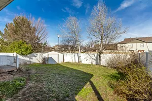 828 W Chartres Ave S, Sandy, UT 84070 - Photo 21