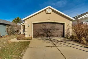 828 W Chartres Ave S, Sandy, UT 84070 - Photo 3