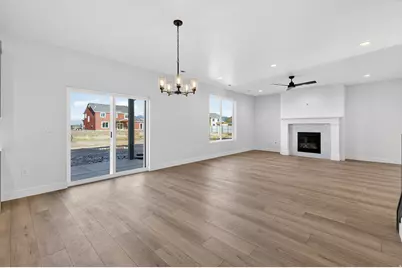 3802 W 1700 S #328, Taylor, UT 84401 - Photo 11