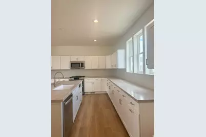 7077 W Bluefin #138, South Jordan, UT 84009 - Photo 5