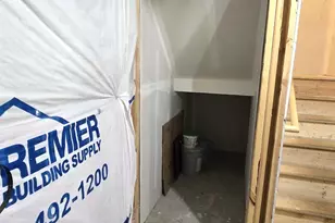 1754 E Skyline Dr, Eagle Mountain, UT 84005 - Photo 11