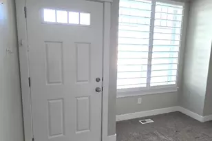 1754 E Skyline Dr, Eagle Mountain, UT 84005 - Photo 27