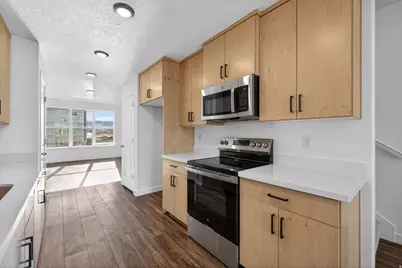 6801 W Pine Trail Ln #306, Herriman, UT 84096 - Photo 15