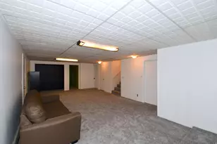 1171 W Gordon S, Layton, UT 84041 - Photo 17