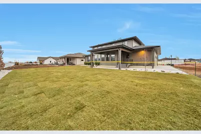 316 N Amber Ln, Layton, UT 84041 - Photo 41