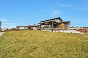 316 N Amber Ln, Layton, UT 84041 - Photo 41