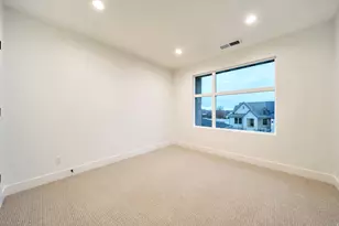 316 N Amber Ln, Layton, UT 84041 - Photo 23