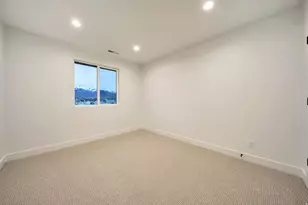 316 N Amber Ln, Layton, UT 84041 - Photo 25