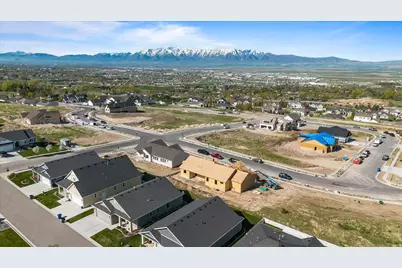 108 N 900 E, Hyde Park, UT 84318 - Photo 9