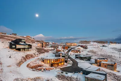 8452 E Spring Rd, Eden, UT 84310 - Photo 35