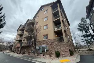 1235 E Wolf Hollow Ln, Holladay, UT 84117 - Photo 1