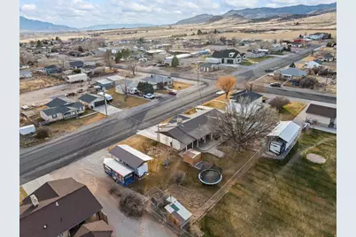 376 W 200 N, Aurora, UT 84620 - Photo 49