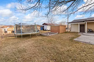 376 W 200 N, Aurora, UT 84620 - Photo 35