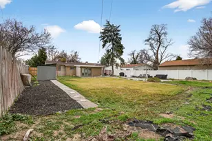 1771 E Fieldcrest Ln, Holladay, UT 84117 - Photo 33