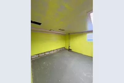 5577 W 4000 S, Hooper, UT 84315 - Photo 5