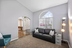 1427 W Silvercreek Dr, Layton, UT 84041 - Photo 11